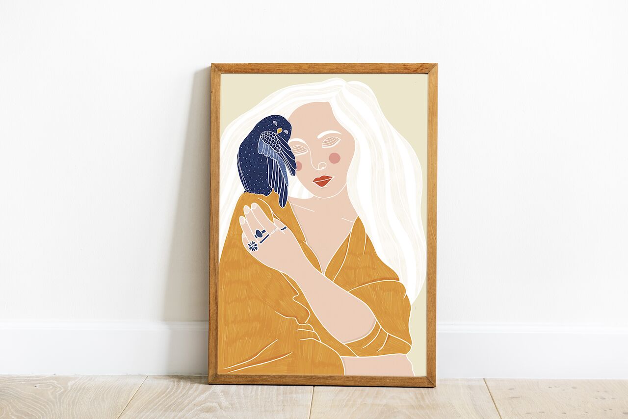 Owl & Woman - Majestic appearance and clarity